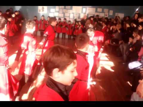 ქალაქ ქუთაისის 36- საჯარო სკოლასთან არსებული ანსამბლი \'ეგრისის\' ულამაზესი ცეკვა